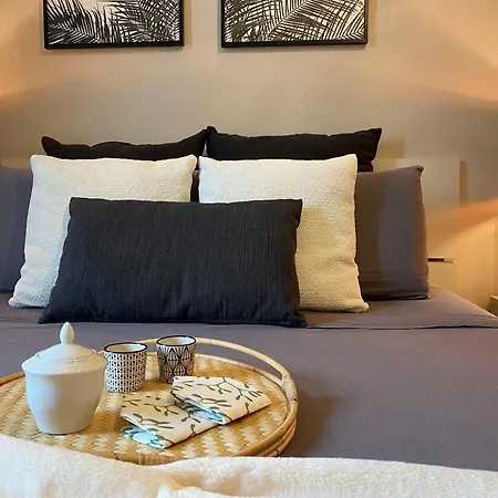 公寓 Urban Jungle - Self Check-in, Metro, Train